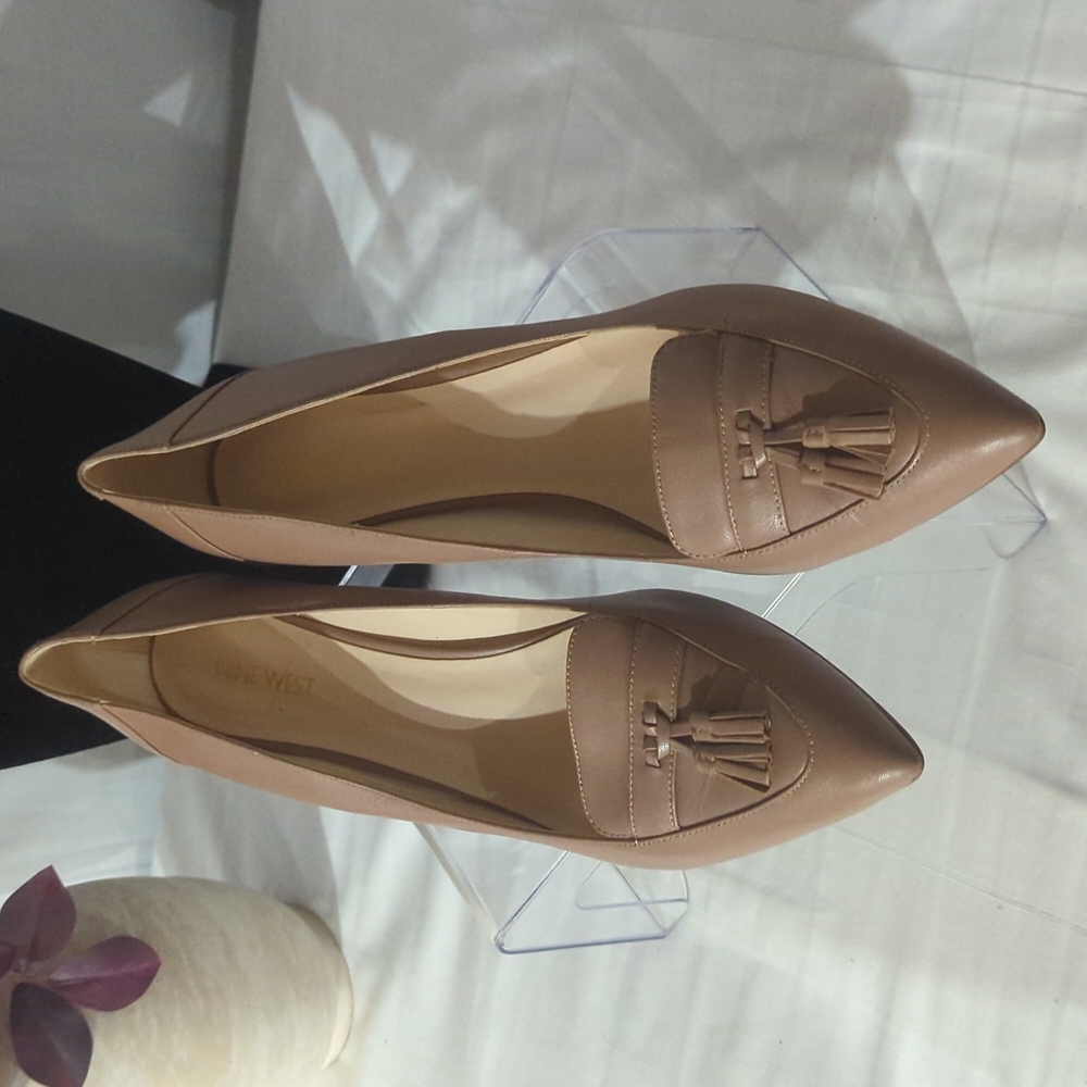 Nine West Taupe Heels Size 13